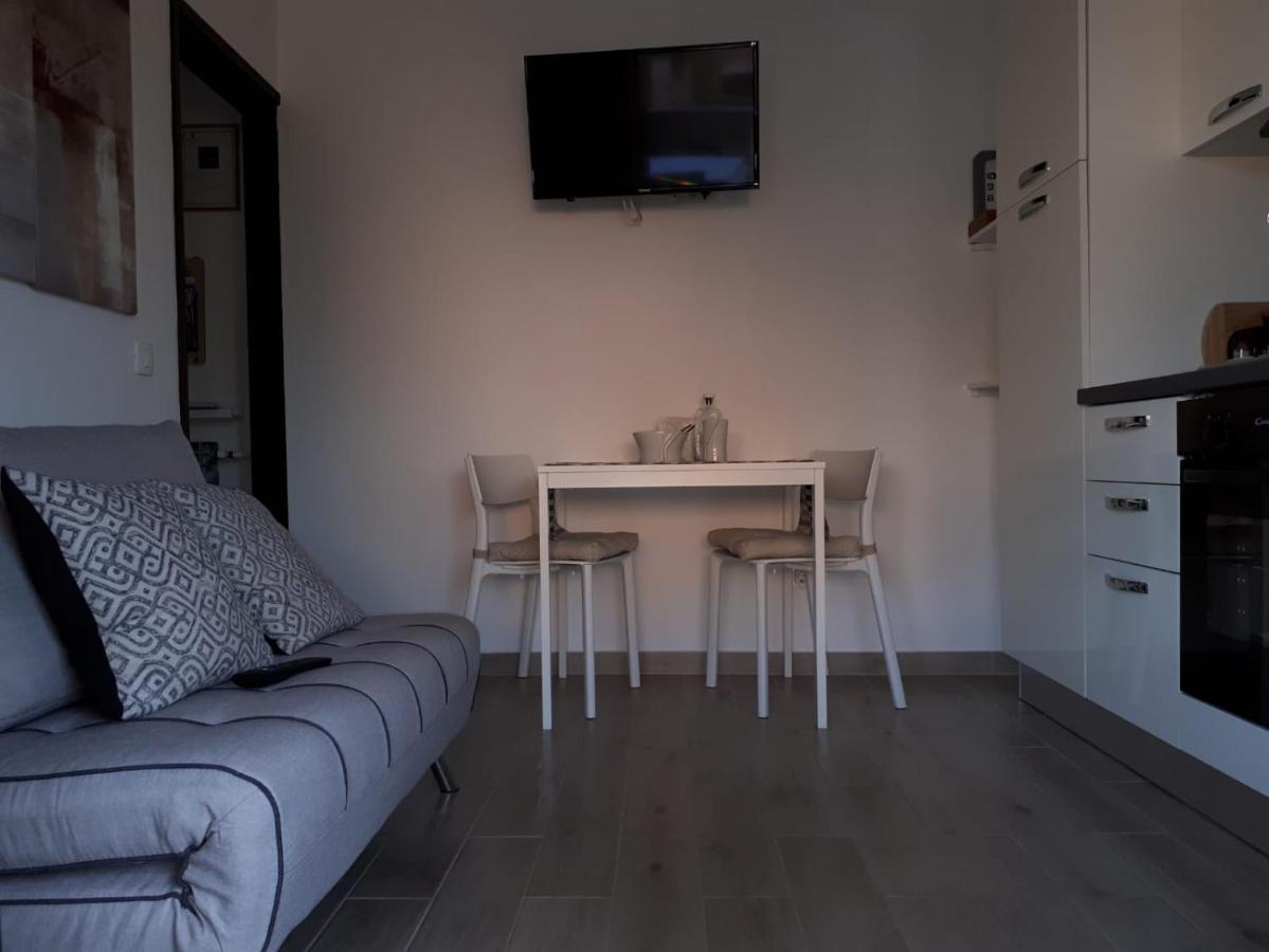 Villa Zoe Porec Esterno foto