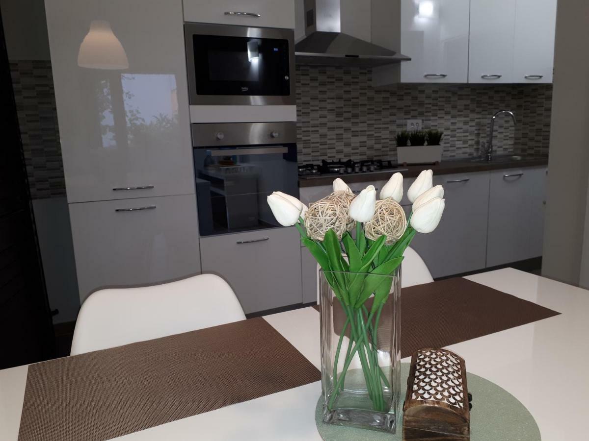 Villa Zoe Porec Esterno foto