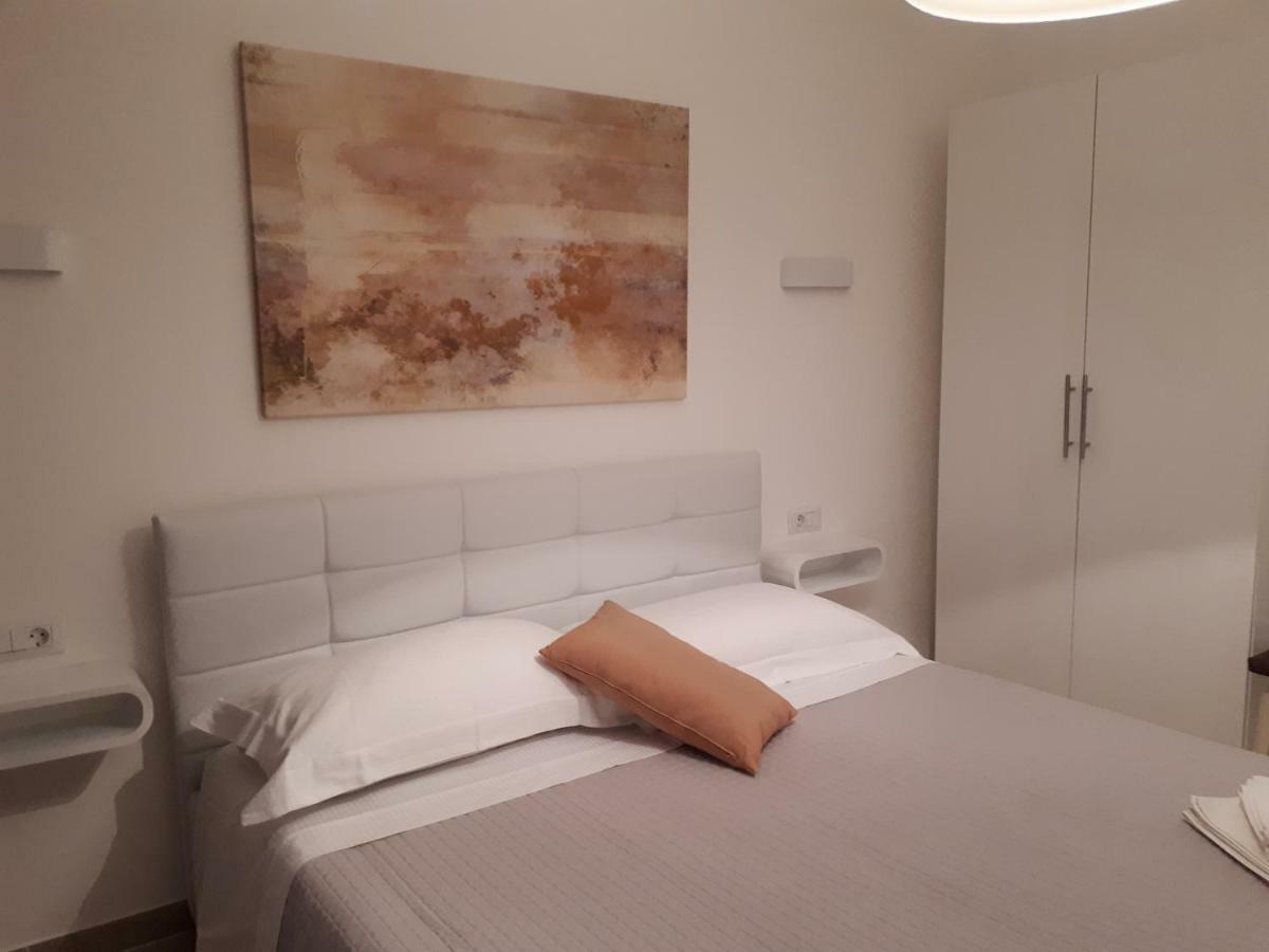 Villa Zoe Porec Esterno foto